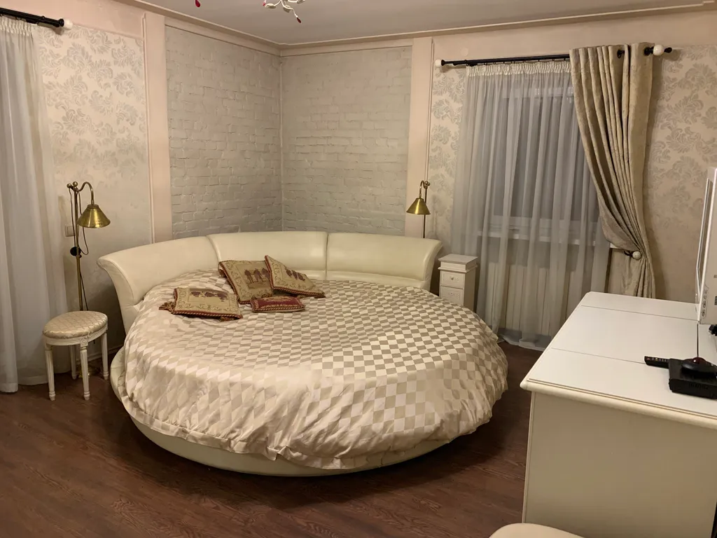 Вилла на Каштановой Аллее