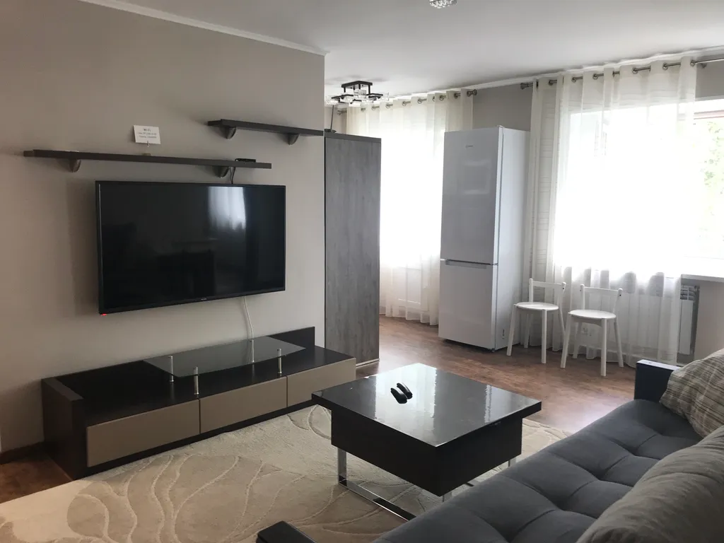 Квартира Семейная квартира в центре — Тюмень