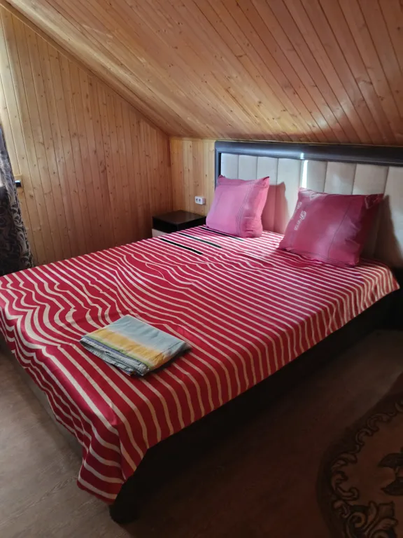 Отдельный дом с бассейном, мангальной зоной и купелью