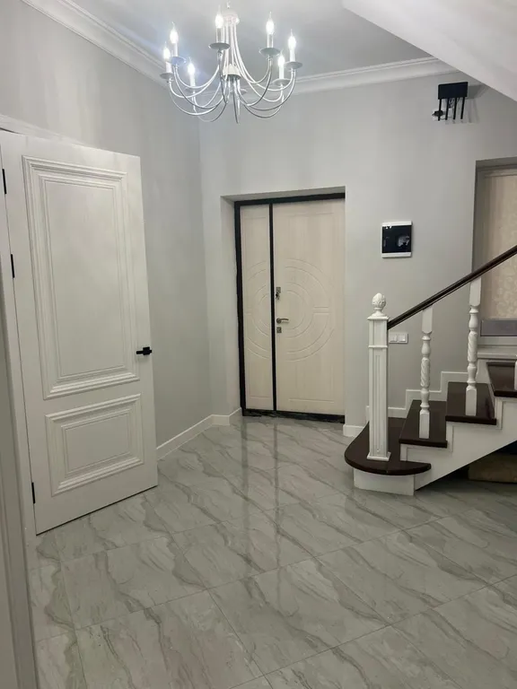 5-комнатный Дом