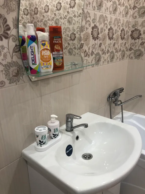 Просторная студия с видом на закат рядом с ТРЦ, локация - топ