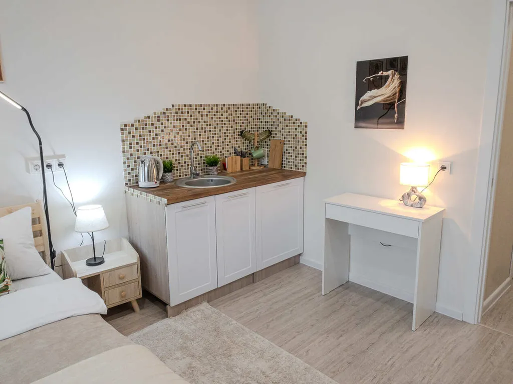 Студия в спальном районе