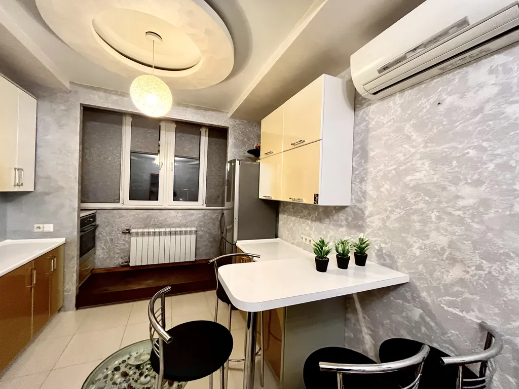 2 комнатная квартира на Граничной