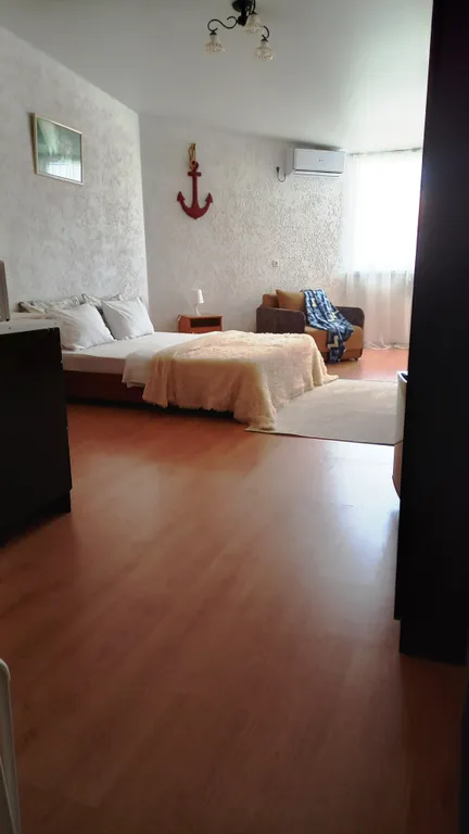 Студия с видом на море