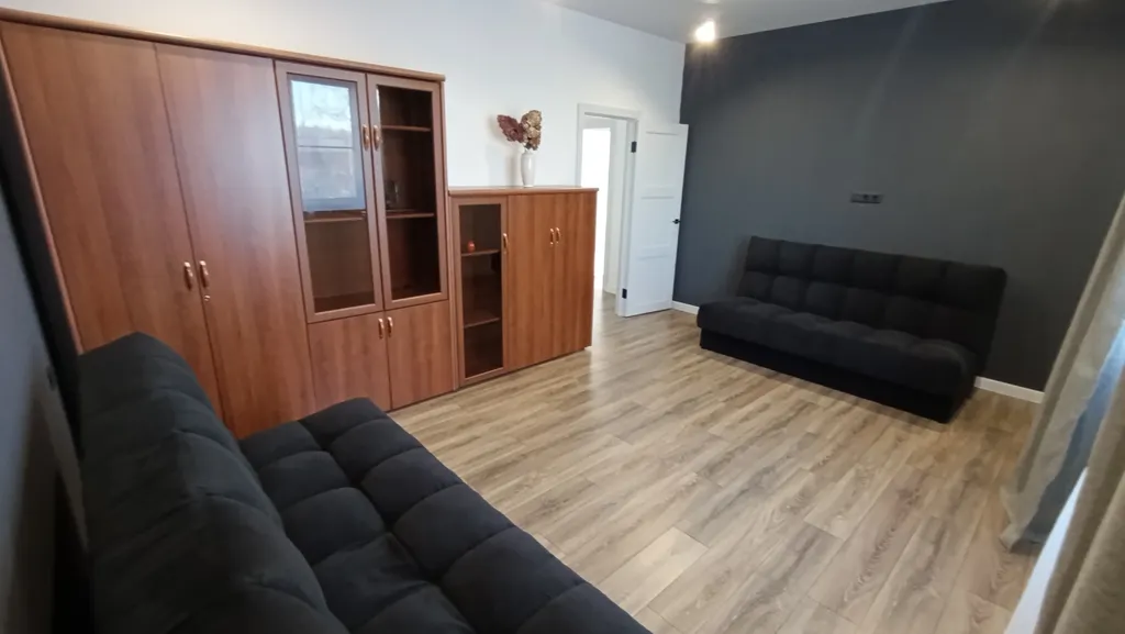 Большой и уютный дом с панорамными окнами и настольным теннисом