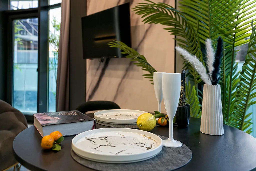 Апартаменты у моря с террасой свой пляж и бассейн в 2 минутах пешком