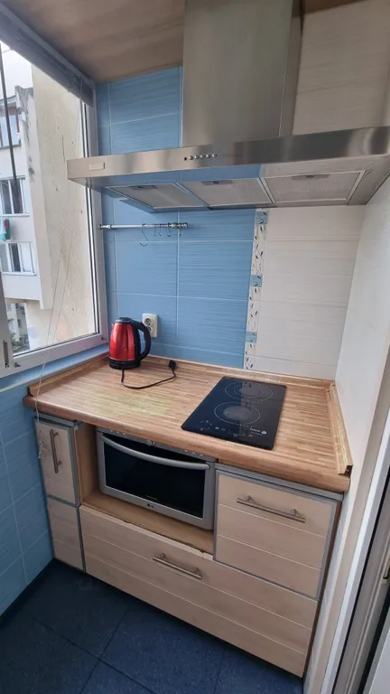 3-комнатная квартира в 5 минутах от пляжа в центре