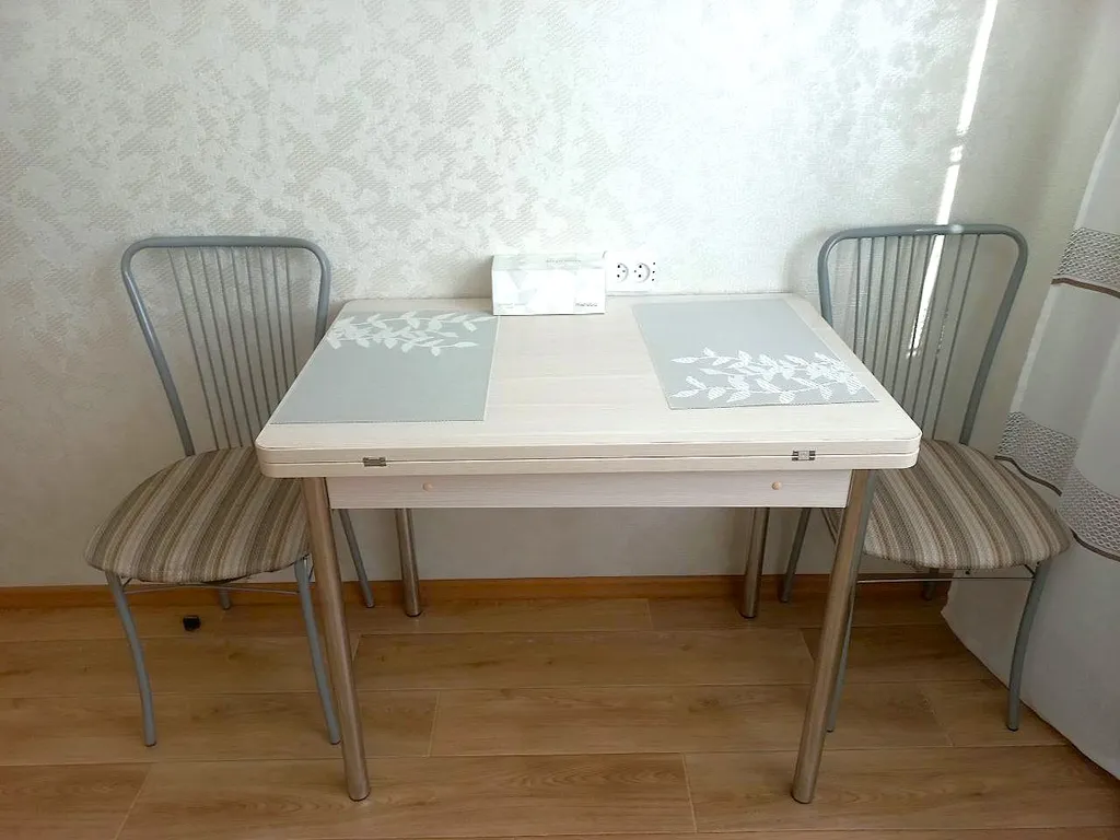 Уютная квартира рядом с СК "Кристалл"