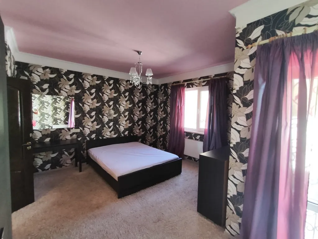 Апартамент с уютным двориком в Мисхоре, в частном доме