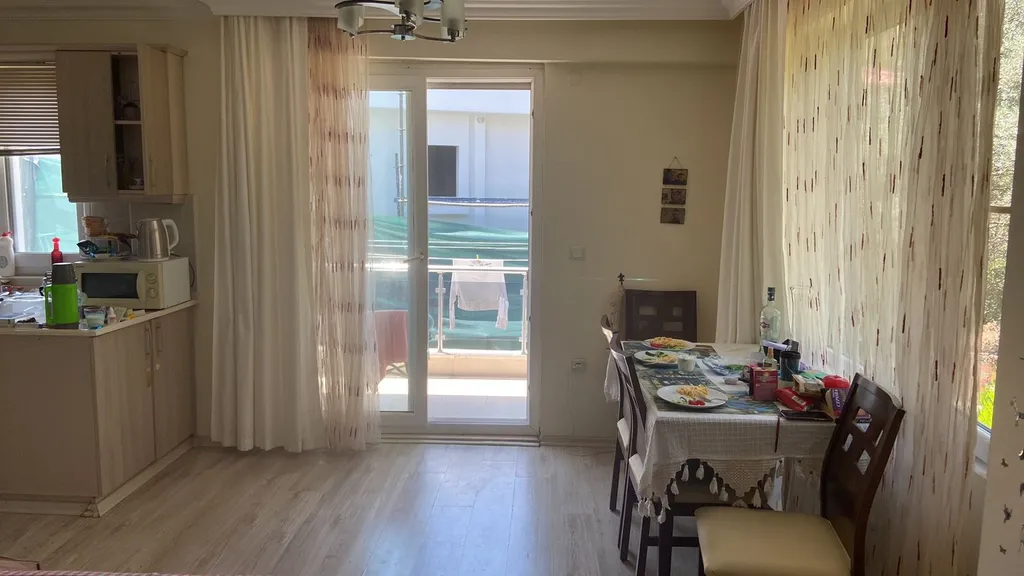 Апартамент с бассейном во дворе в райском уголке Ичмелера