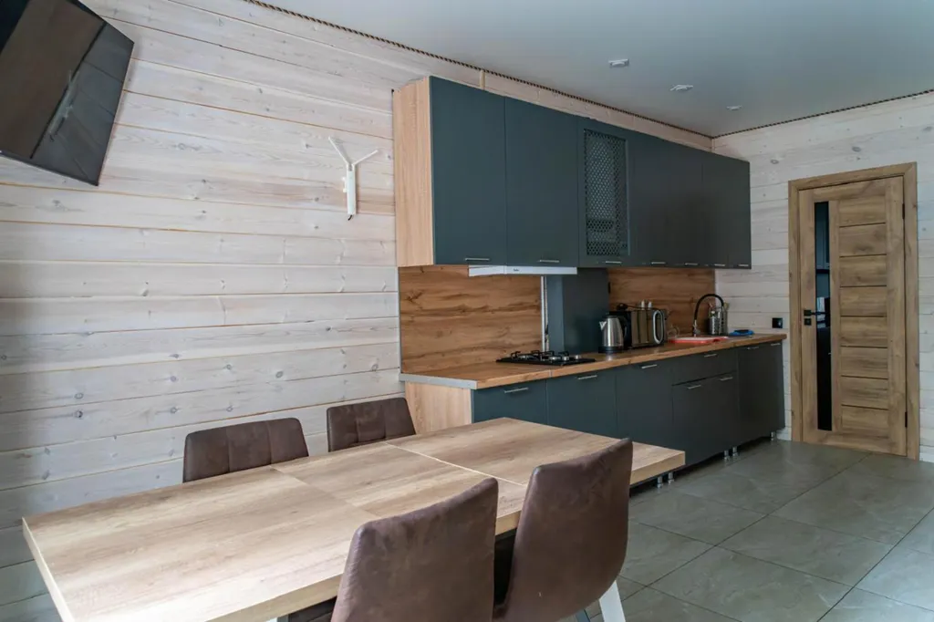 4-комнатный Дом