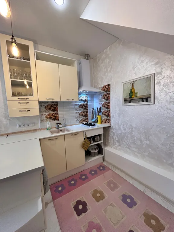 Коттедж Комфортабельный 2-х эт. дом для 4-х чел. в центре Гагаринского р-на — Севастополь