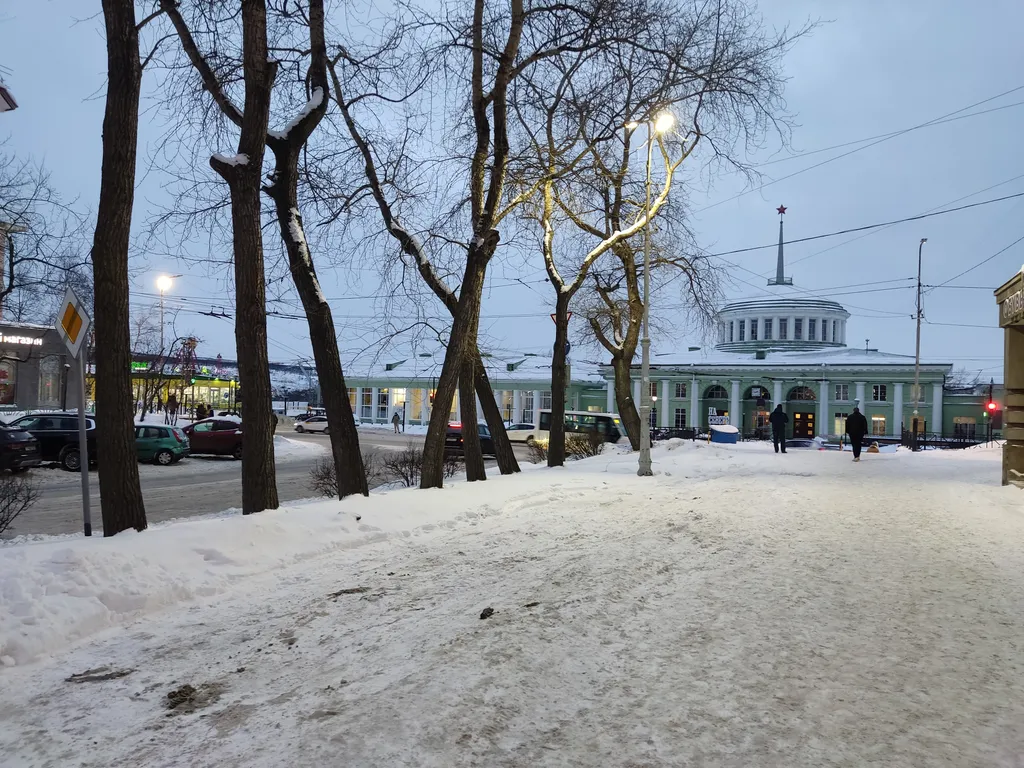Квартира в центре у вокзала рядом Ледокол Ленин