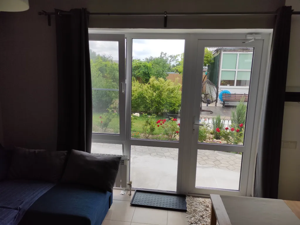 Апартаменты с выходом в сад