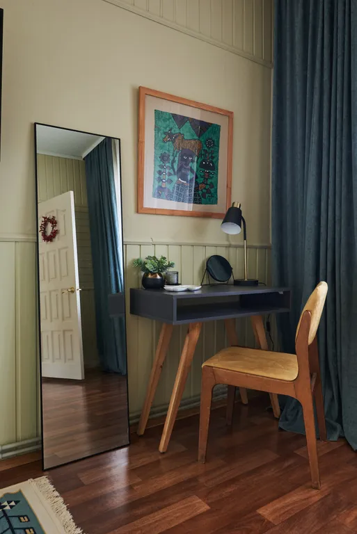 Уютный большой дом в центре поселка