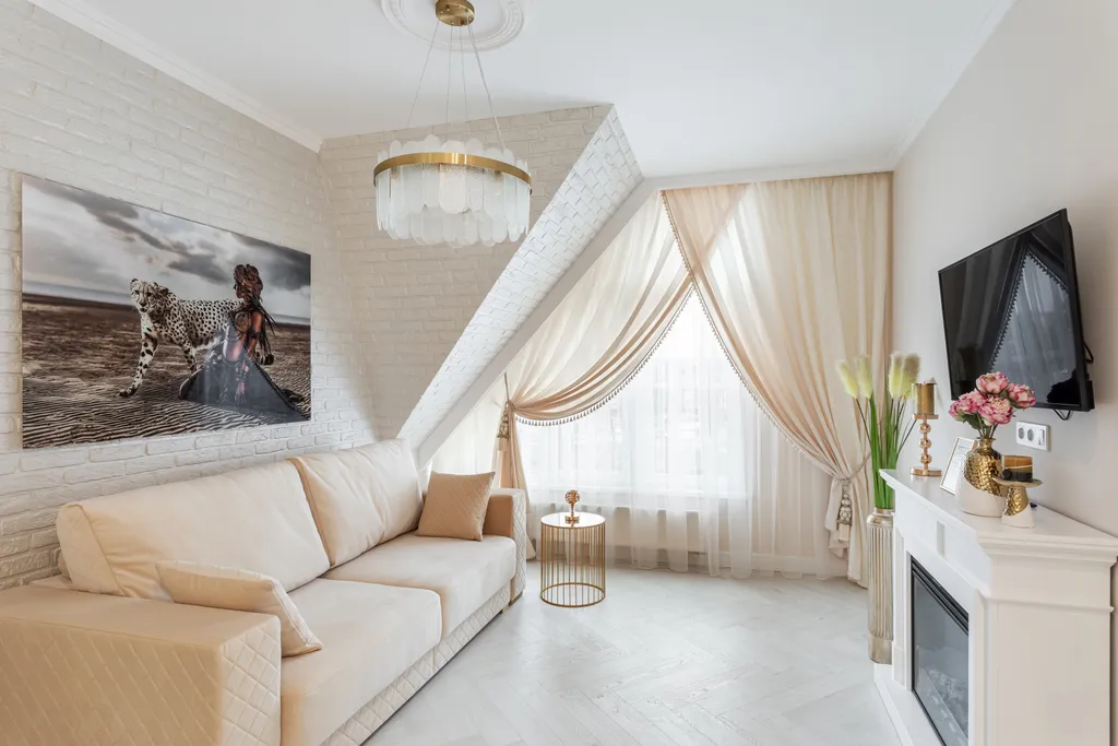 Золотая бухта с видом на реку