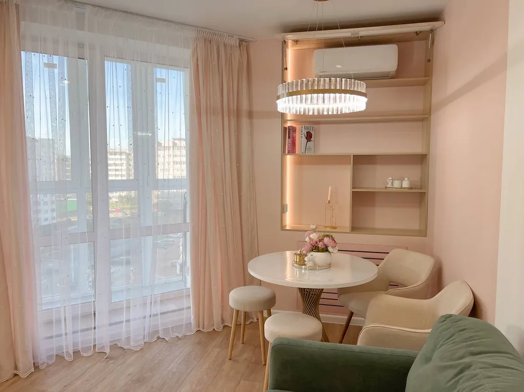 Современная студия с дизайнерским ремонтом рядом с жд вокзалом