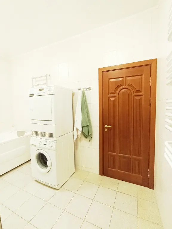 Dolce Vita апартаменты у озера с камином в 15 минутах от центра на автомобиле