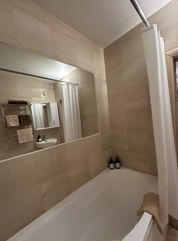 Просторная двухкомнатная квартира