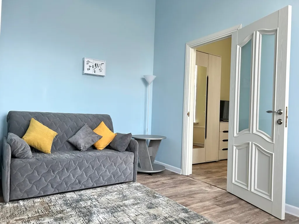 Квартира в центре на набережной с видом на волгу