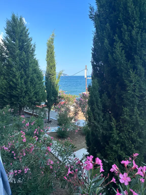 СПА Ливадийский ЖК Азор. Уютный 6ти местный номер с видом на море.2эт.