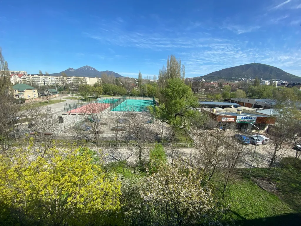 Уютная квартира у реки с панорамным видом на горы Машук и Бештау