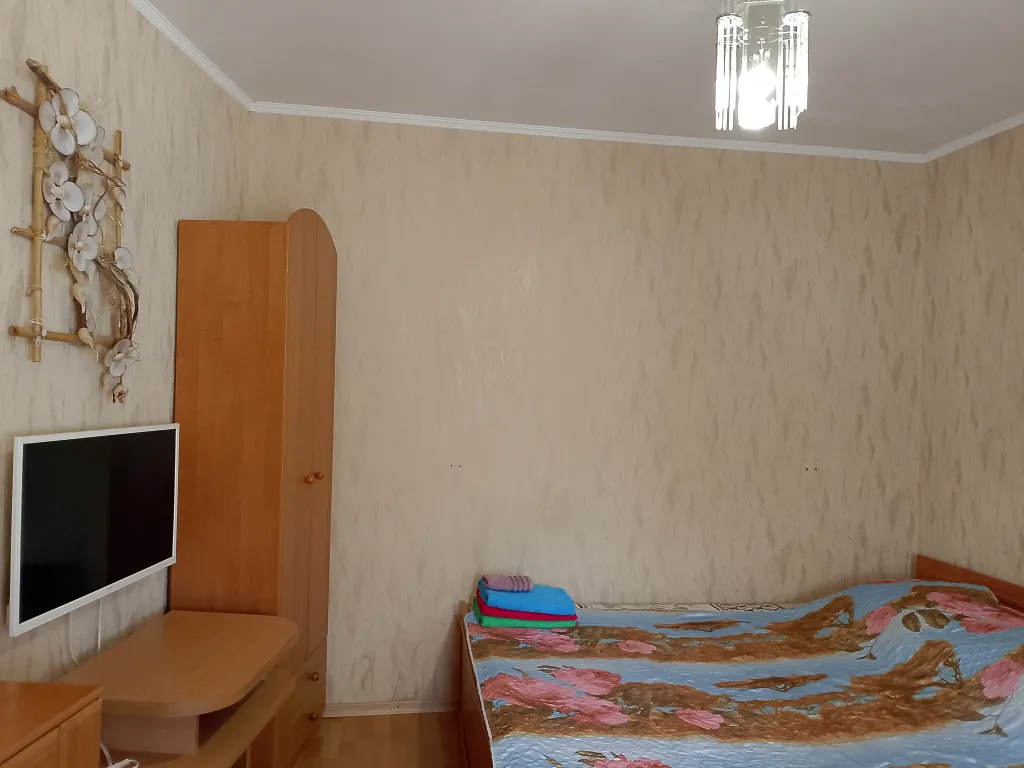 Двухкомнатная квартира в частном доме