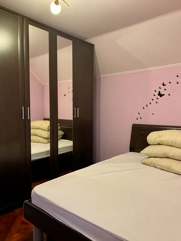 Дом с баней и бассейном