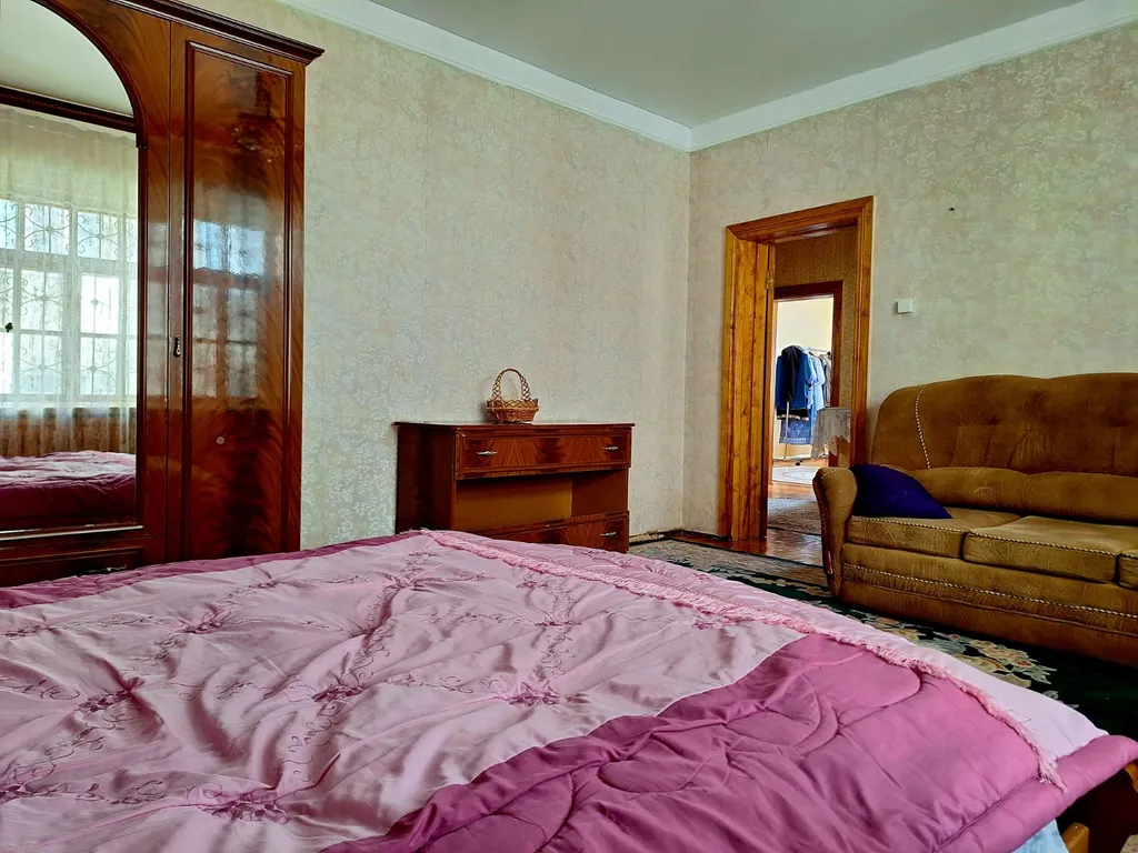 Уютный двухэтажный дом недалеко от моря