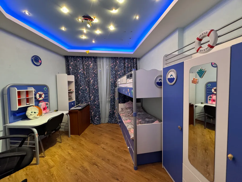 Большая 3-комнатная квартира рядом с Ареной Мытищи 2+2+1+1