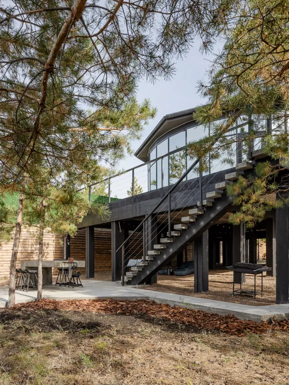 Уникальный Круглый дом с панорамой на горы и реку Сок