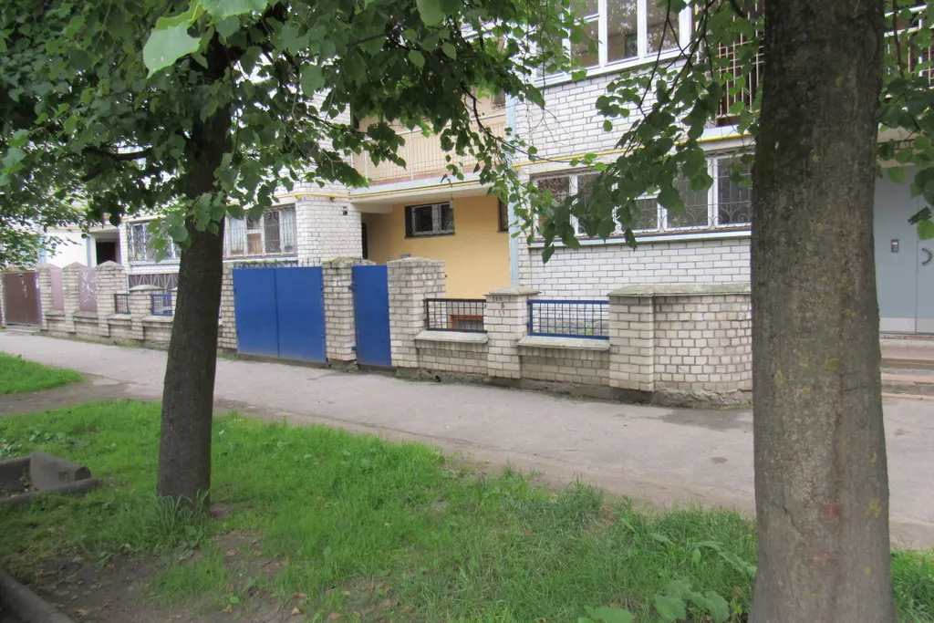 Апартамент у летнего сада с отдельным входом с улицы и террасой