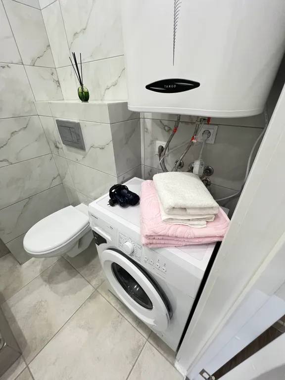 Уютная студия с бассейном