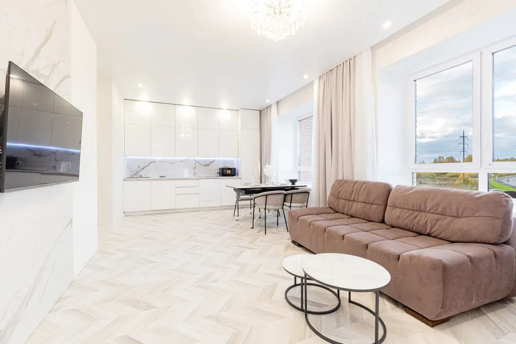 Квартира Евротрешка с панорамными окнами — аренда посуточно в Томск