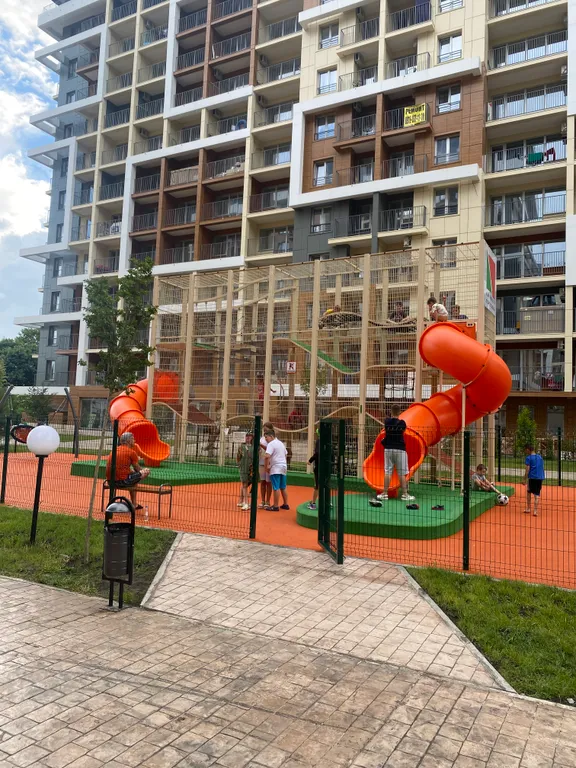 Уютная квартира на первой береговой