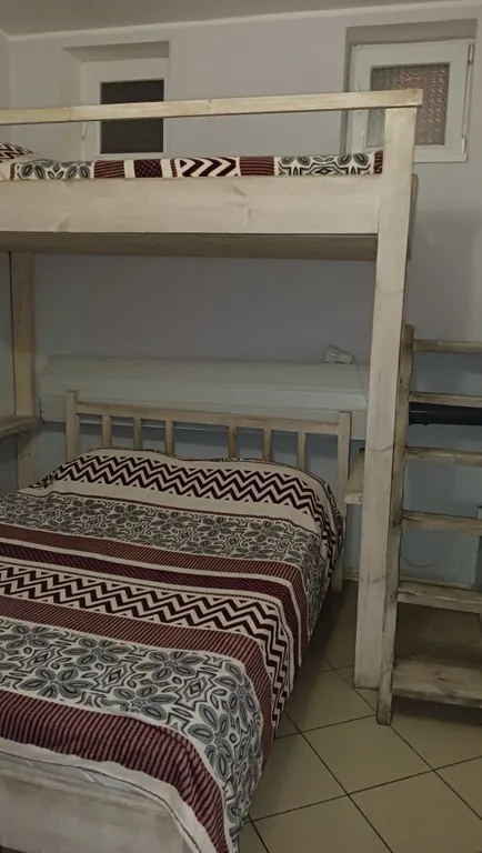 Дом в 2-уровнях с сауной и сезонным бассейном