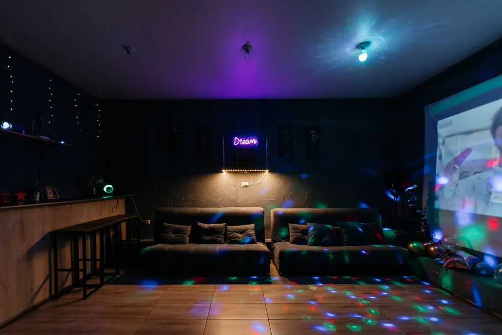 Квартира в стиле лофт для вечеринок