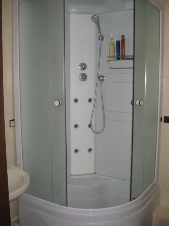 Однокомнатная квартира - 100 метров от трассы М4 - б/к заселение