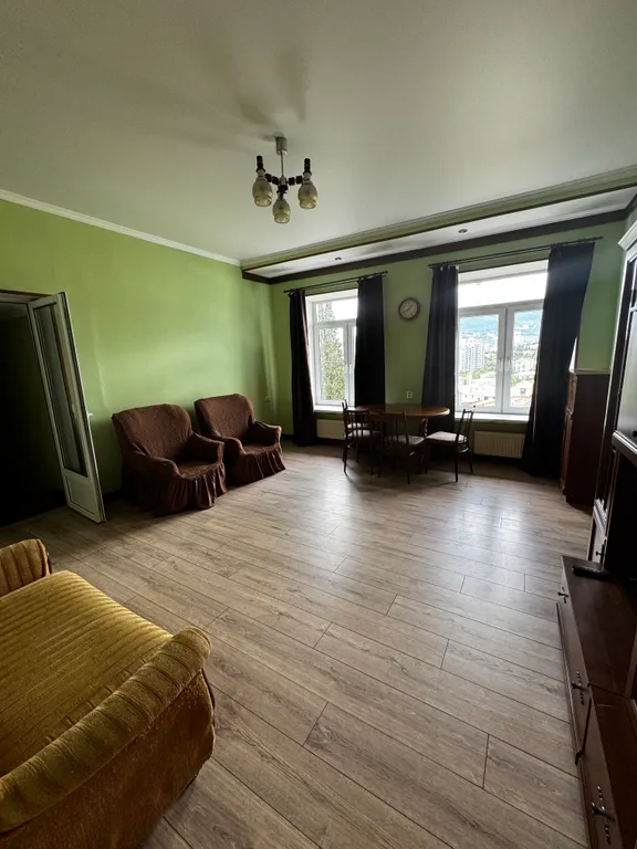 Квартира рядом с Массандровским пляжем