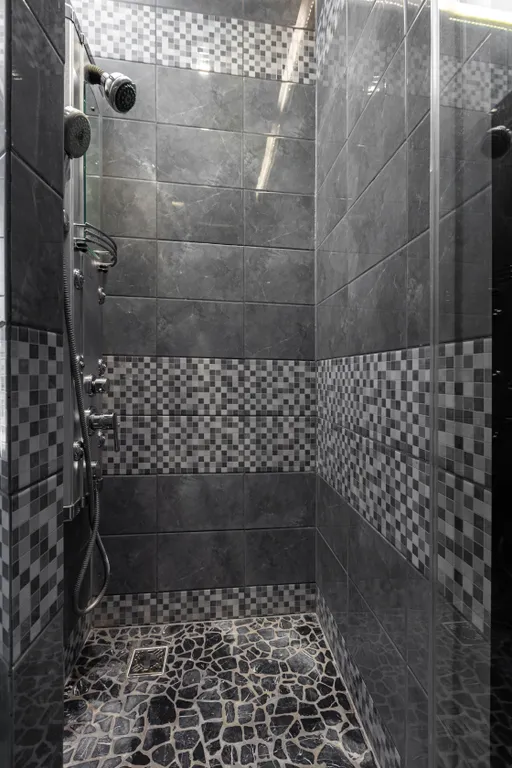 Уютная студия с дизайнерским ремонтом