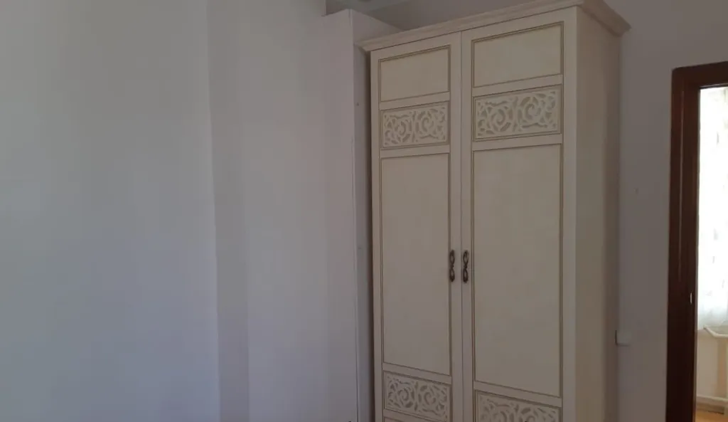 Домик с беседкой