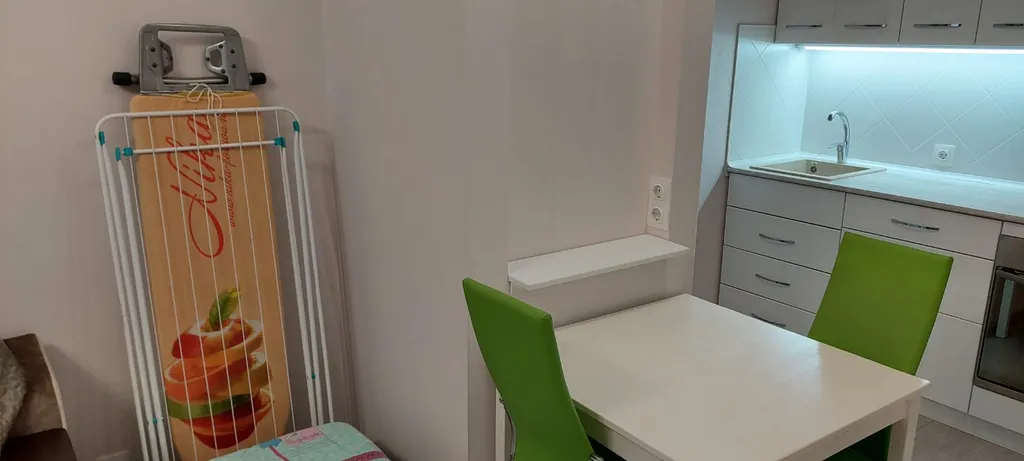 Уютная квартира-студия рядом с Дворцом спорта