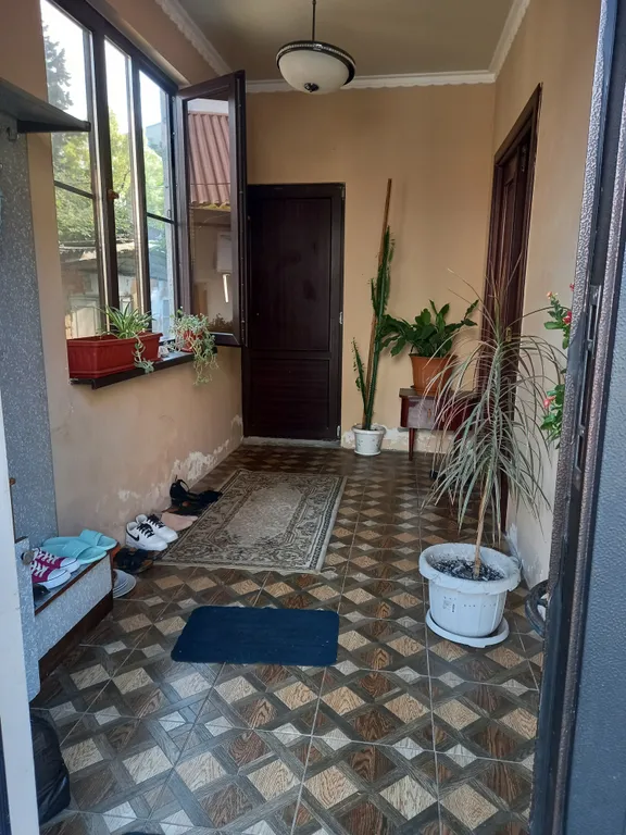 Коттедж 3-комнатный Дом — Сухум