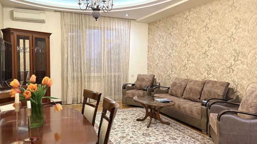 Семейные апартаменты с 2 спальнями и с 2 санузлами в центре