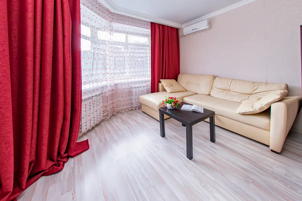 ЛайкХоум на Салмышской 43А