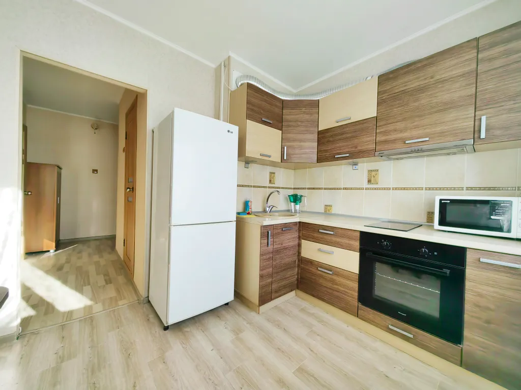 1-комнатная рядом с Изумрудными городом