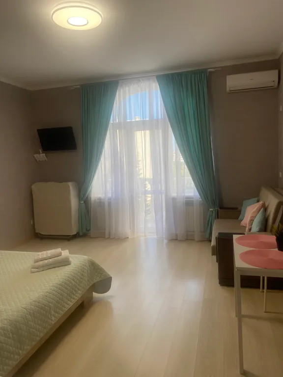 Квартира Квартира Улучшенный с балконом и видом на море — Севастополь