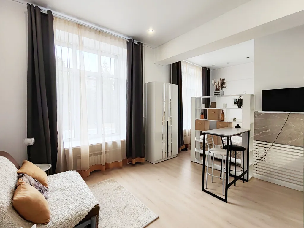 Апартаменты в историческом доме утопающем в зелени