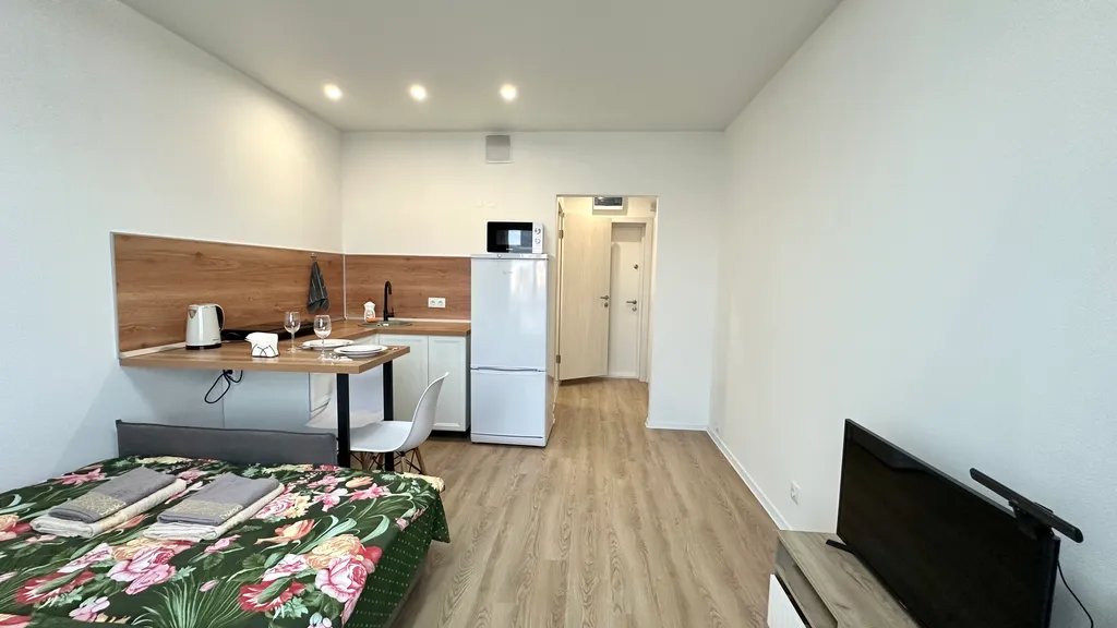 Квартира с видом на пруд