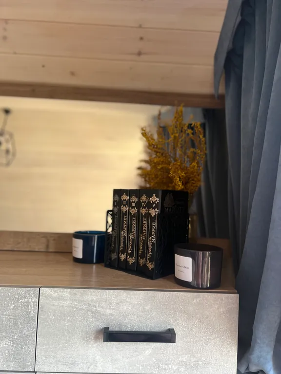 Дом в лесу с видом на горы Барнхаус Барс